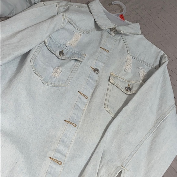 Jean jacket - Picture 2 of 3